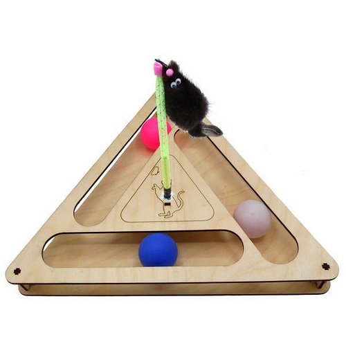 GoSi sh-007558 Игровая платформа для кошек Треугольник-М с шариком и игрушкой