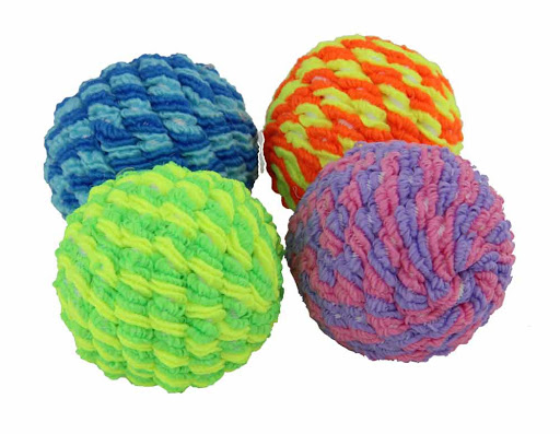 DOGMAN Мячик для кошек плетеный гремящий , 4 см