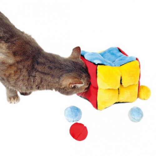 TRIXIE 4104 Игрушка для кошки "Кубик" 14*14*14см, плюш с кошачьей мятой
